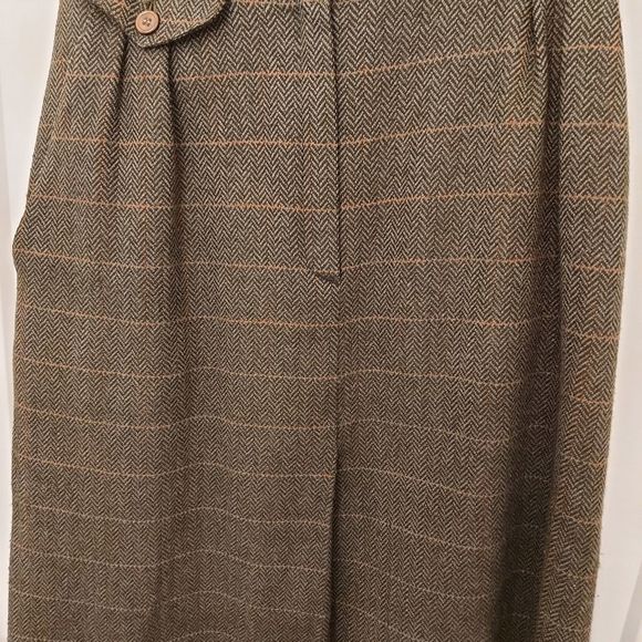 VINTAGE Wool Skirt made in France - Picture 2 of 13